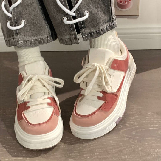 Damen sportive Sneaker mit innovativer Schnürtechnologie und modischem Design EB