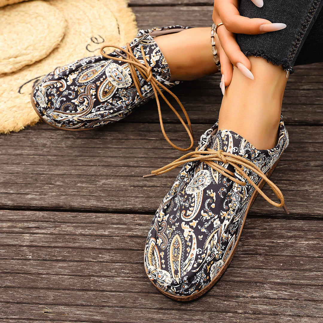 Damen modische und komfortable Sneaker mit buntem Design EB