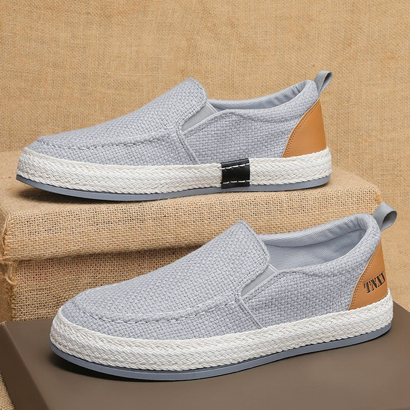 Damen Lässige Slip-On Sneakers mit strapazierfähigem Obermaterial und rutschfester Sohle EB