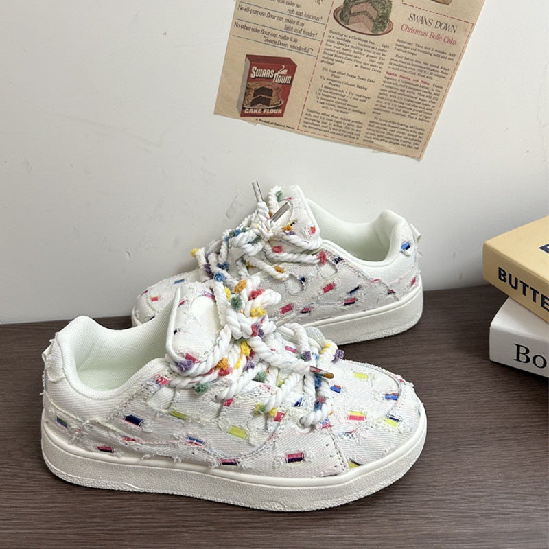 Damen Sneakers mit modischem Strukturdesign und bunten Akzentknöpfen EB