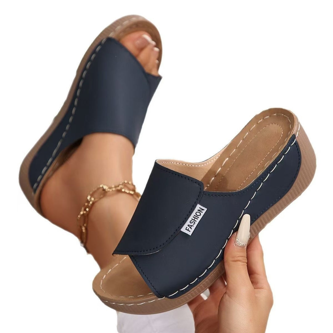 Damen Riemchen-Pantoletten mit komfortablem Fußbett und modischem Schnitt EB