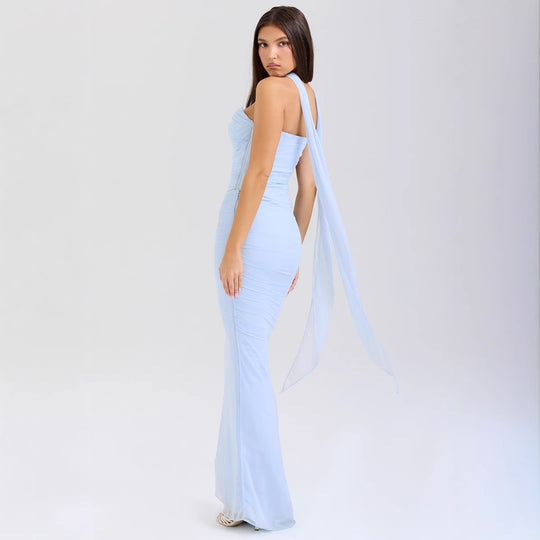 Damen figurbetontes Abendkleid mit schulterfreiem Design und raffinierten Drapierungen EB