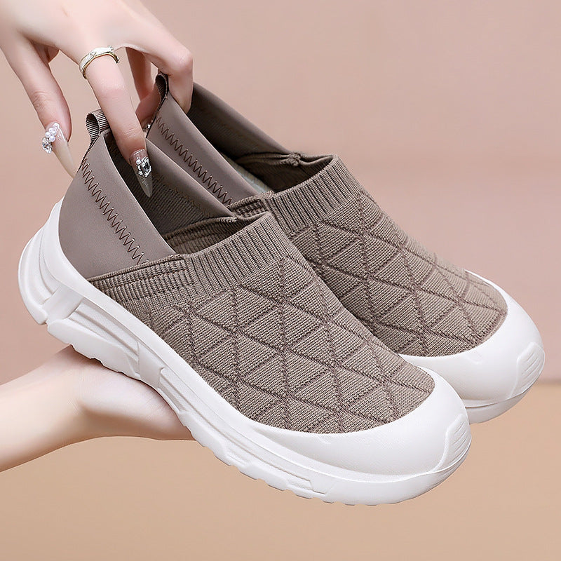 Damen Slip-On Freizeitschuhe mit elastischem Strickoberteil und rutschfester Sohle EB
