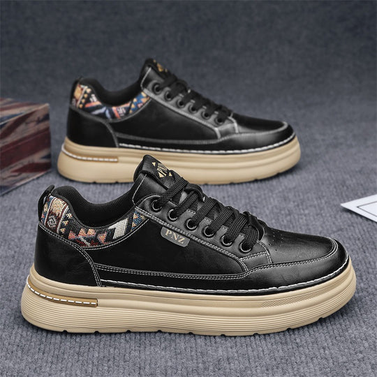 Damen Sportliche Sneakers mit motivierter Rückenkonstruktion und gepolsterter Rutschfester Sohle EB