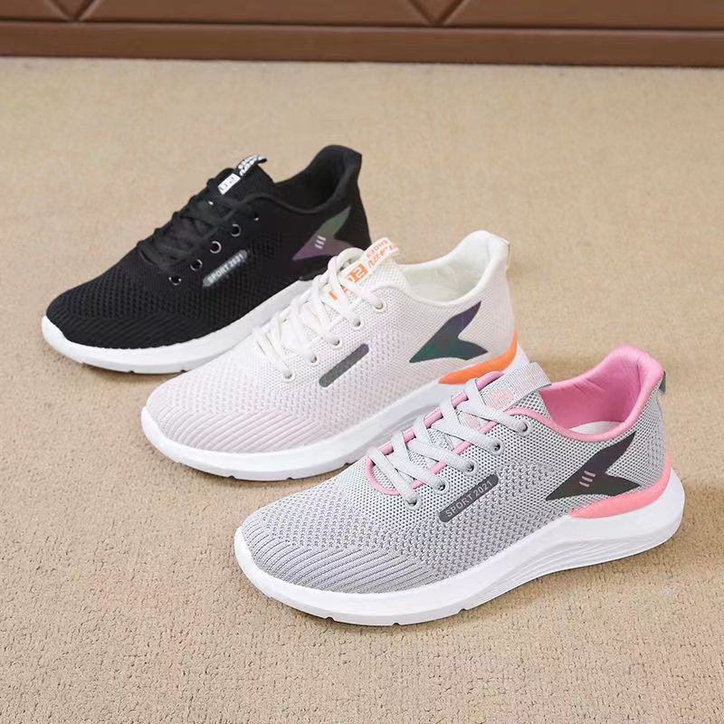 Damen Sportliche und atmungsaktive Sneakers EB