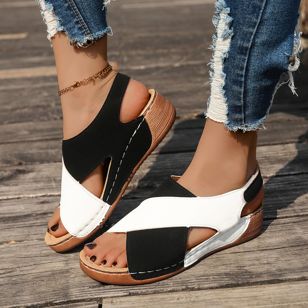 Damen Wedge-Pantoletten mit elegantem Kreuzriemen und rutschfester Sohle EB