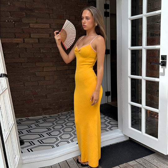 Damen Maxikleid mit schmalen Spaghettiträgern und elegantem Schnitt EB
