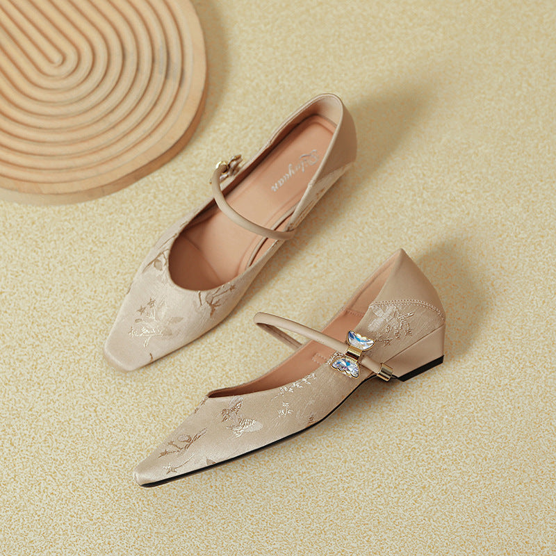 Damen elegante spitze Ballerinas mit verziertem Riemen und Glitzerakzenten EB