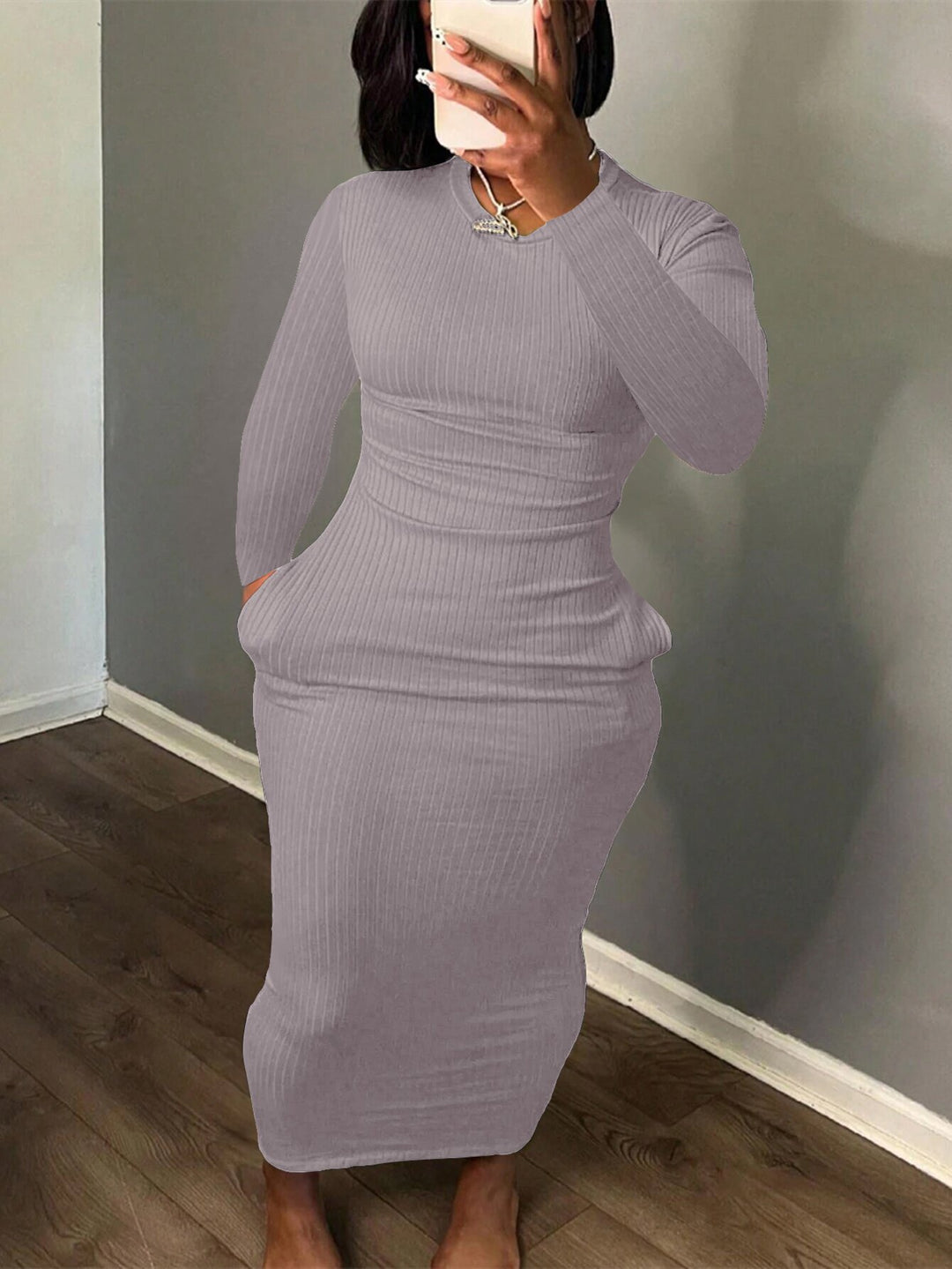 Damen Figurbetontes Rippkleid mit langem Arm und eleganter Silhouette EB
