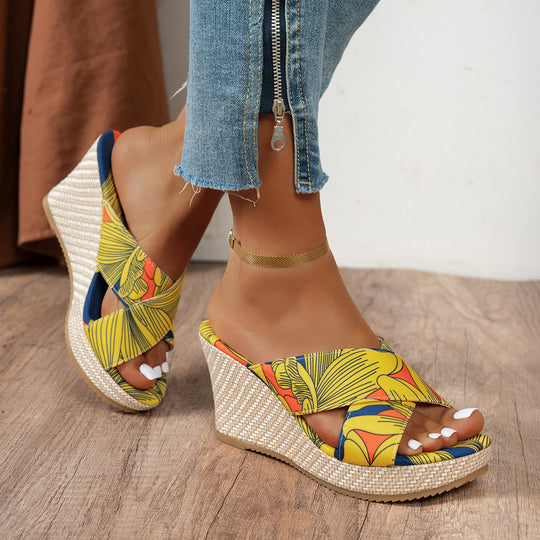 Damen Wedge-Sandalen mit floralem Design und rutschfester Sohle EB