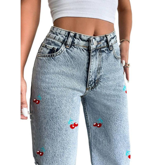 Damen Weit geschnittene Jeans im fruchtigem Stickdesign EB