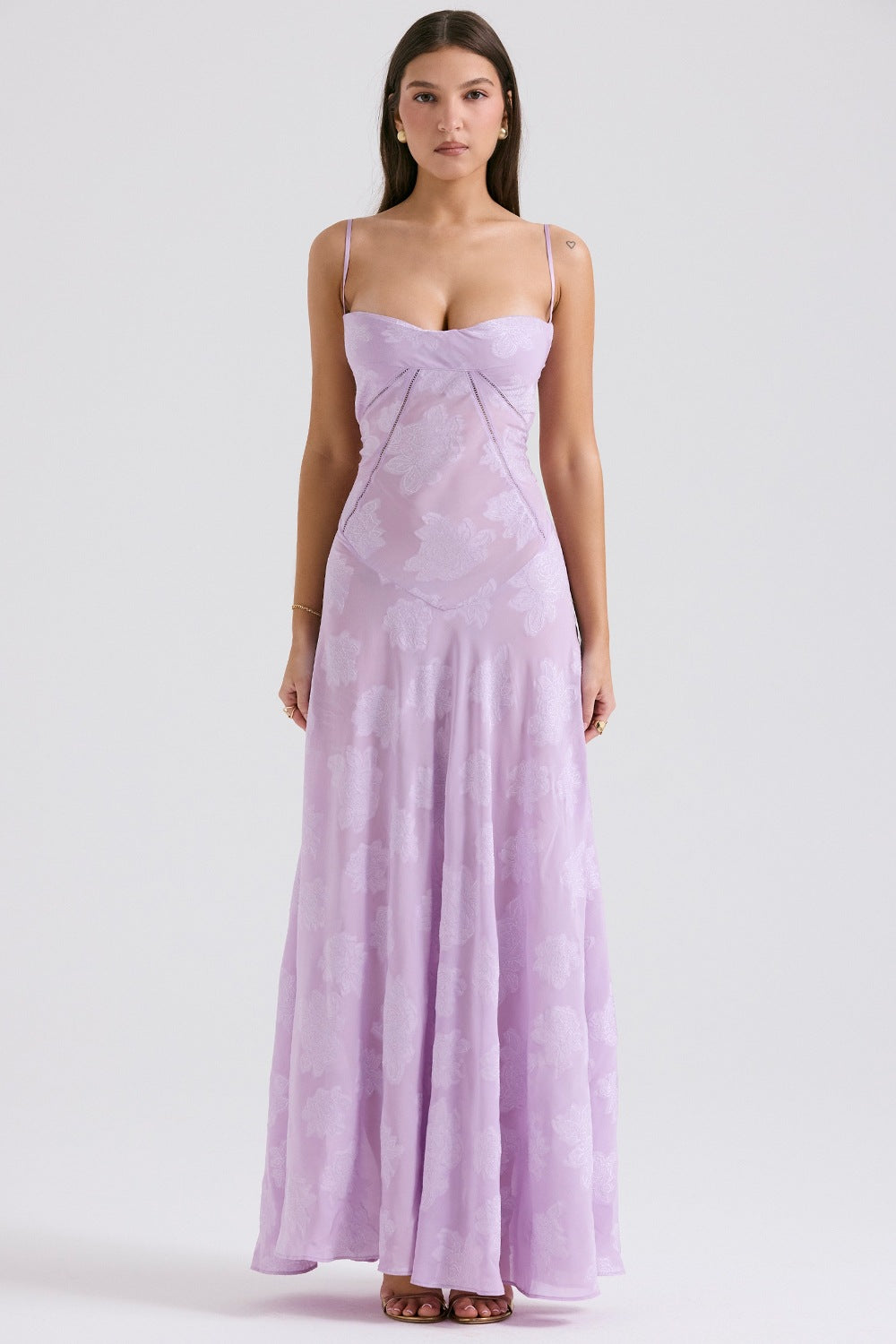 Damen Maxikleid mit dekorativem Spitzen-Oberteil und fließendem Rock EB