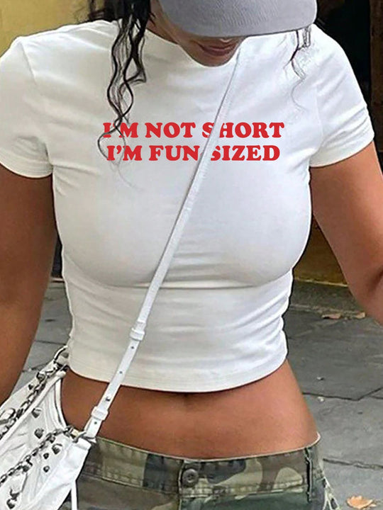 Damen Crop-T-Shirt mit künstlerischem Lippenmotiv und kreativem Druck EB