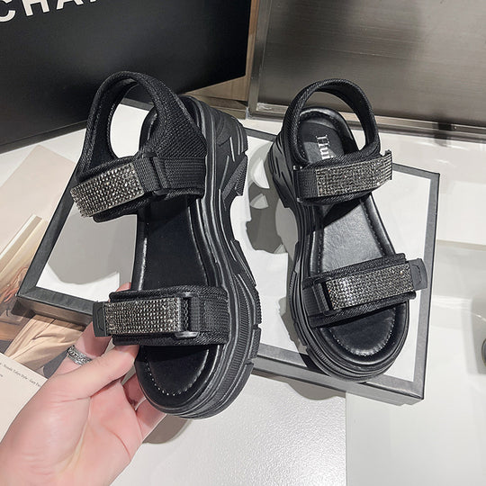 Damen Sandalen mit elegantem Riemen und glitzernden Akzenten EB
