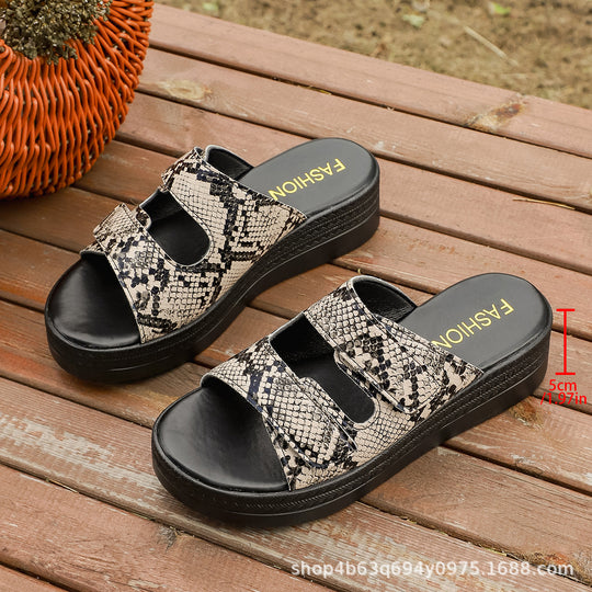 Damen Komfortable Slipper-Sandalen mit verstellbaren Klettverschlüssen und rutschfester Sohle EB