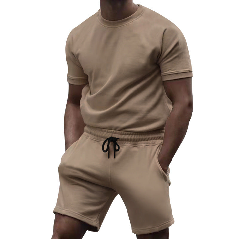 Herren Sportkombination mit kurzärmligem Oberteil und bequemen Shorts EB