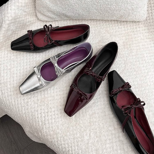 Damen Glänzende Pumps mit elegantem Schleifendetail und modernem Schnitt EB