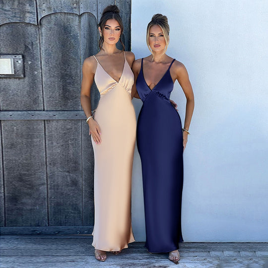 Damen Maxikleid mit elegantem V-Ausschnitt und feinen Spaghettiträgern EB