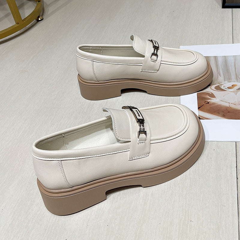 Damen Bequeme Mokassins mit modischen Schnallen-Details EB