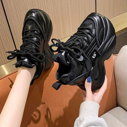 Damen Chunky Sneaker mit überragendem Tragekomfort und sportlichem Design EB