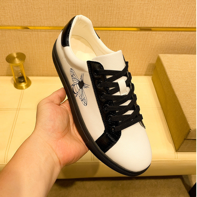 Damen modische Sneakers mit gestickter Bienenmuster und gepolsterter Innensohle EB