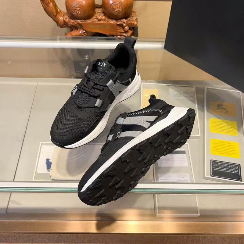 Damen Sportliche Sneakers mit innovativem Tragekomfort und atmungsaktiver Oberfläche EB