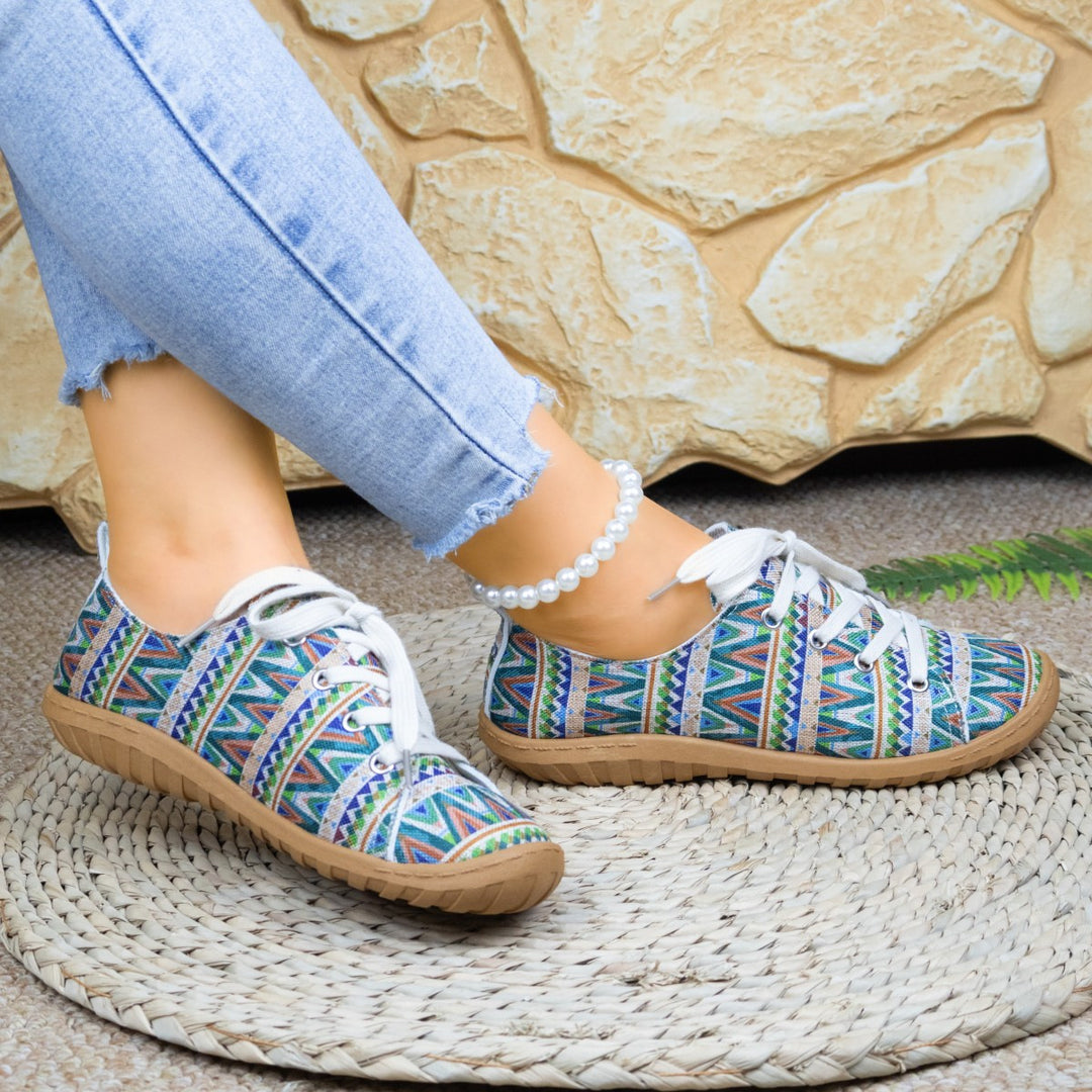 Damen Sneakers mit buntem Ethno-Muster und rutschfester Sohle EB
