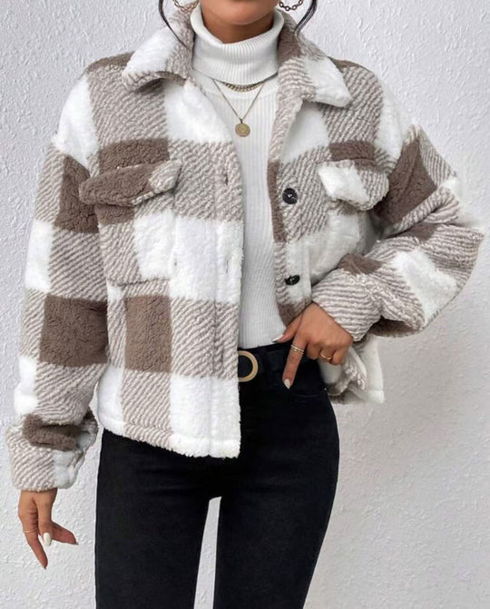Damen Kuschelige Karojacke mit Umlegekragen EB
