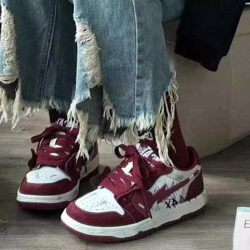 Damen Sportliche Lifestyle-Sneaker mit angesagtem Vintage-Design EB