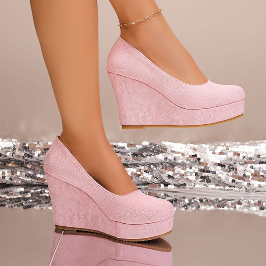 Damen Wedge-Pumps mit elegantem samtigem Obermaterial und komfortablem Fußbett EB