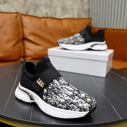Damen Sportliche Slip-On Sneaker mit modischem Oberflächenmuster und elastischem Verschluss EB
