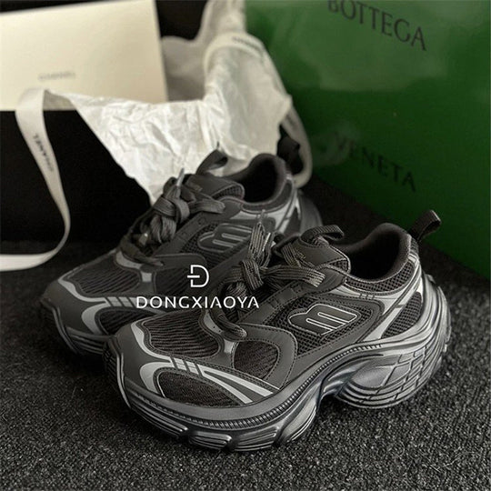 Damen Sportliche Läufersneaker mit ergonomischem Sohlenprofil und atmungsaktivem Mesh-Obermaterial EB