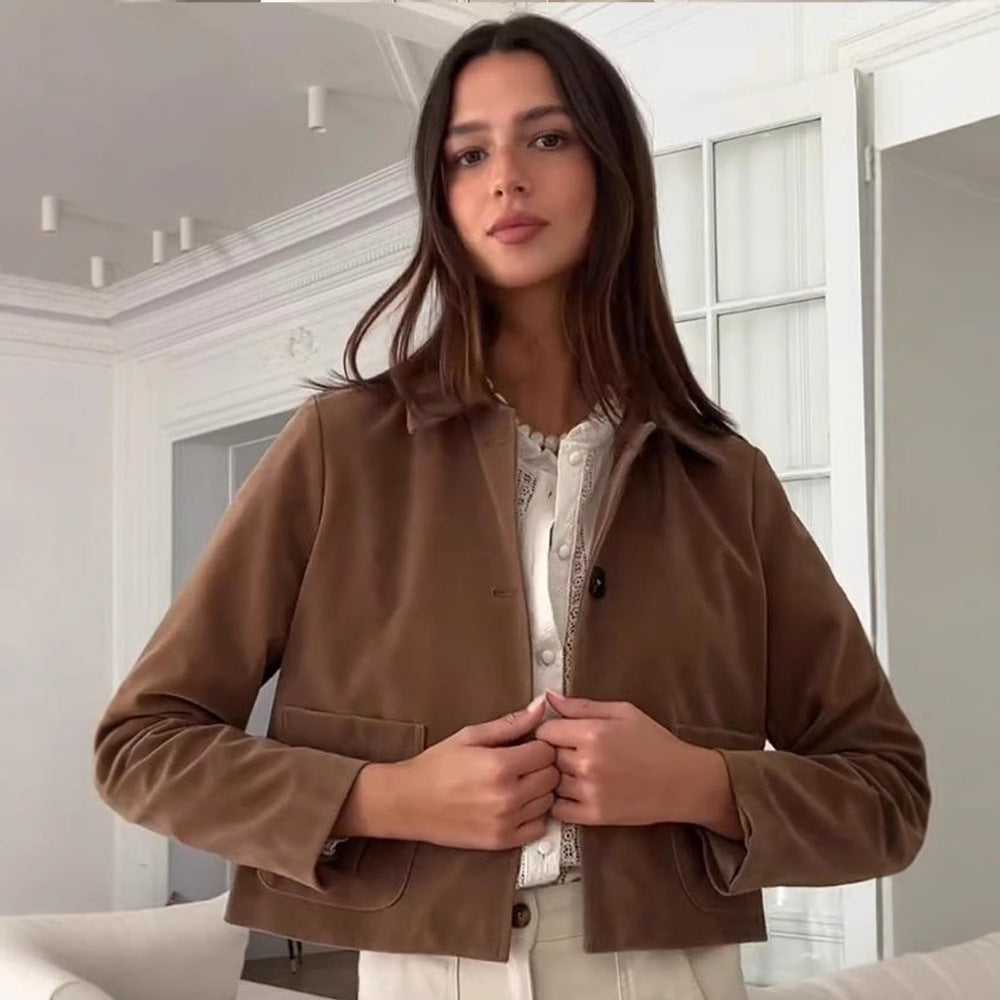 Damen modische Kurzjacke mit hochgeschlossenem Kragen und praktischen Taschen EB