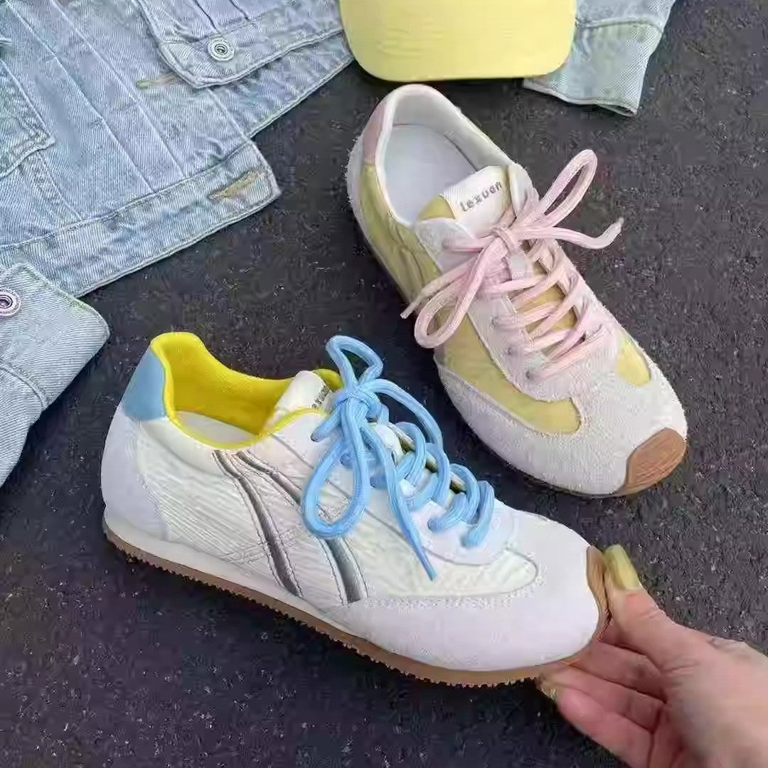 Damen Sportliche Sneakers mit atmungsaktiver Obermaterialstruktur und trendigem Design EB