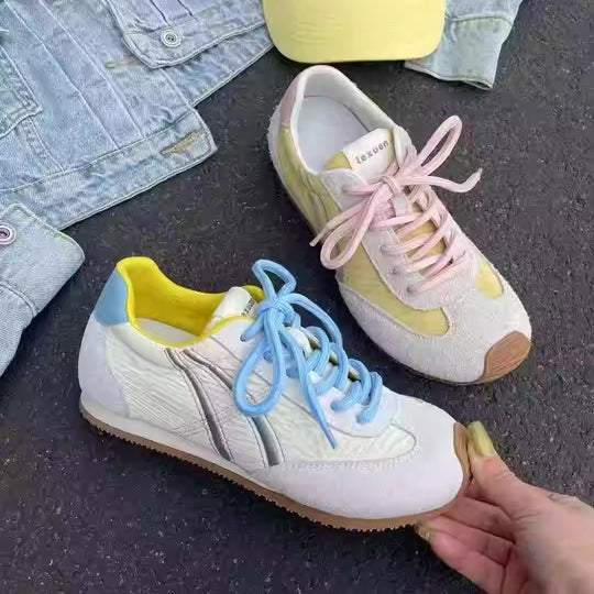 Damen Sportliche Sneakers mit atmungsaktiver Obermaterialstruktur und trendigem Design EB