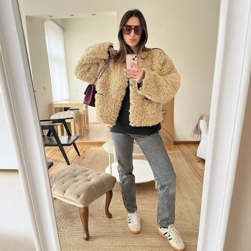 Damen Fuzzy Kurzjacke mit einzigartiger Struktur und lässigem Schnitt EB