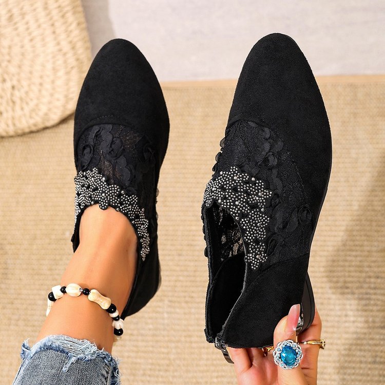 Damen Elegante und filigrane Ballerinas mit floralen Details EB