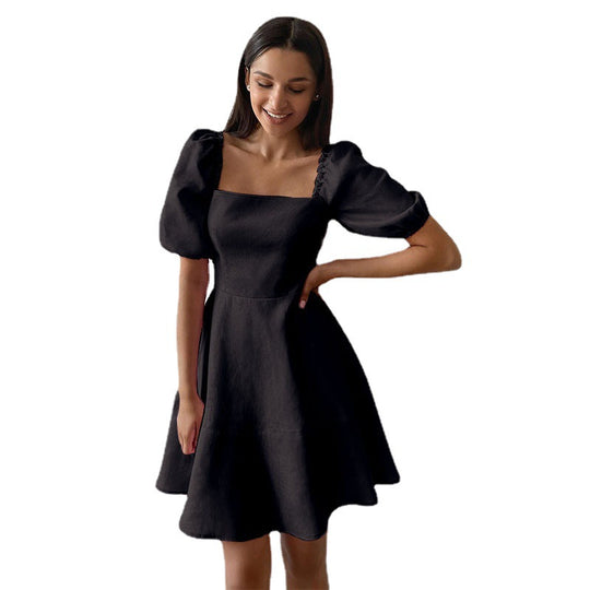 Damen Verspieltes Kleid mit großzügigen Puffärmeln und schwingendem Saum EB