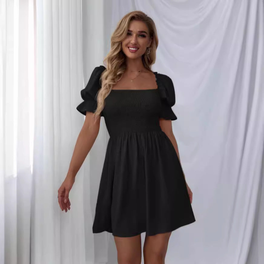 Damen kurzes Kleid mit Puffärmeln und gerafftem Oberteil EB