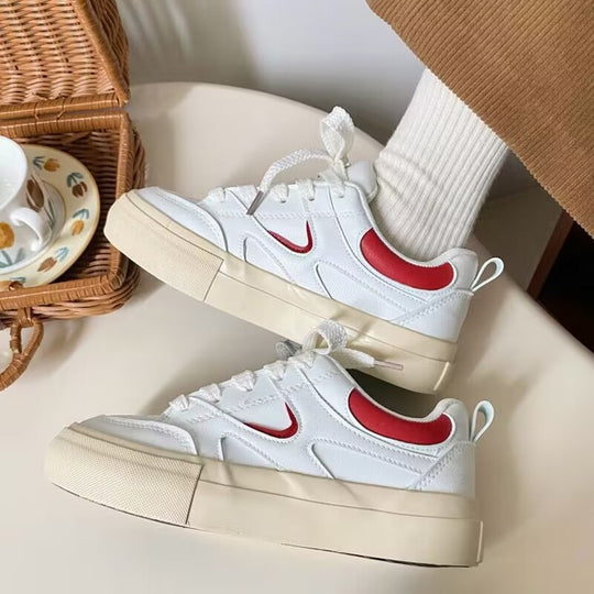 Damen Sneaker im sportlichen Design mit atmungsaktivem Obermaterial und dämpfender Sohle EB