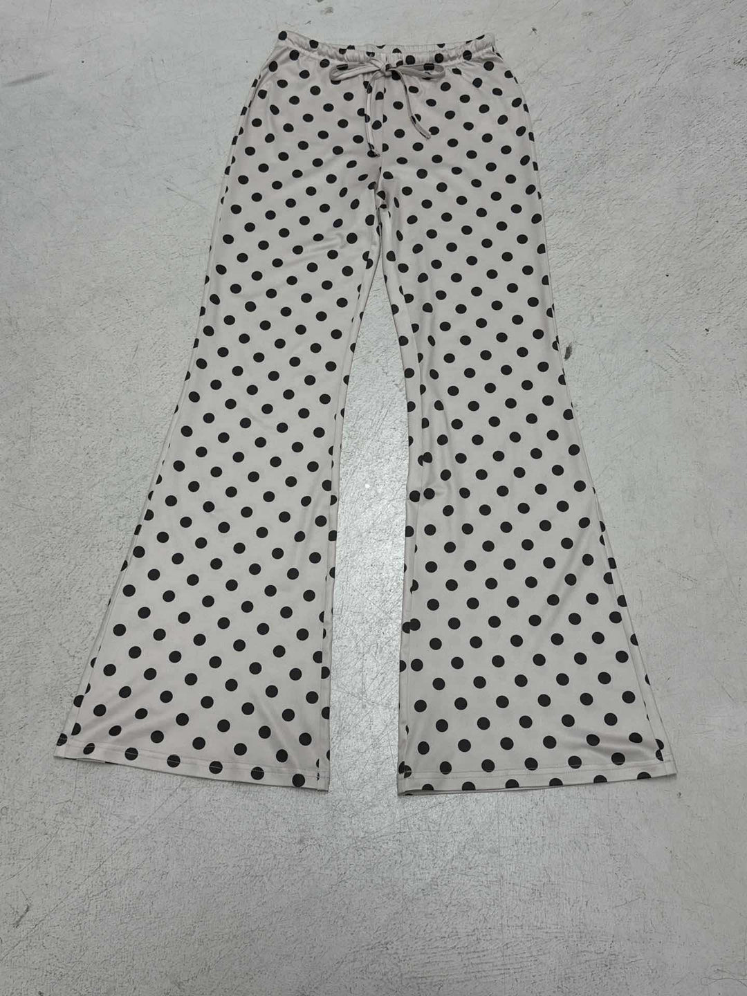 Damen nan ausgestellte Highwaist-Jerseyhose mit Punktmuster und Kordelzugbund EB
