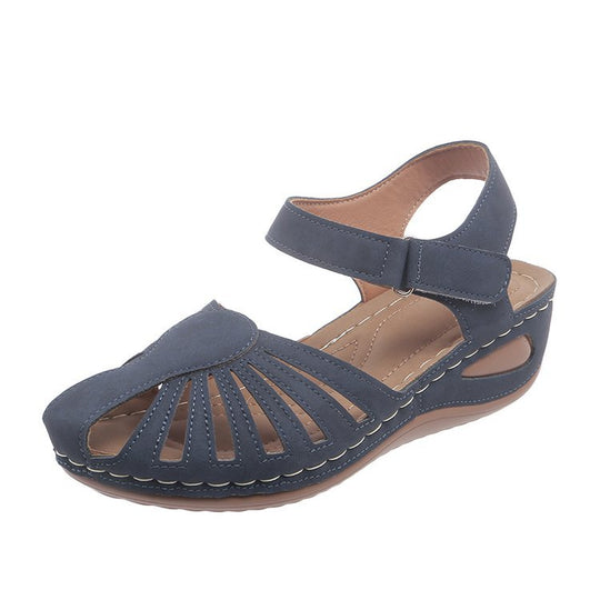 Damen Sandalen mit verstellbarem Riemen und durchbrochenem Design EB