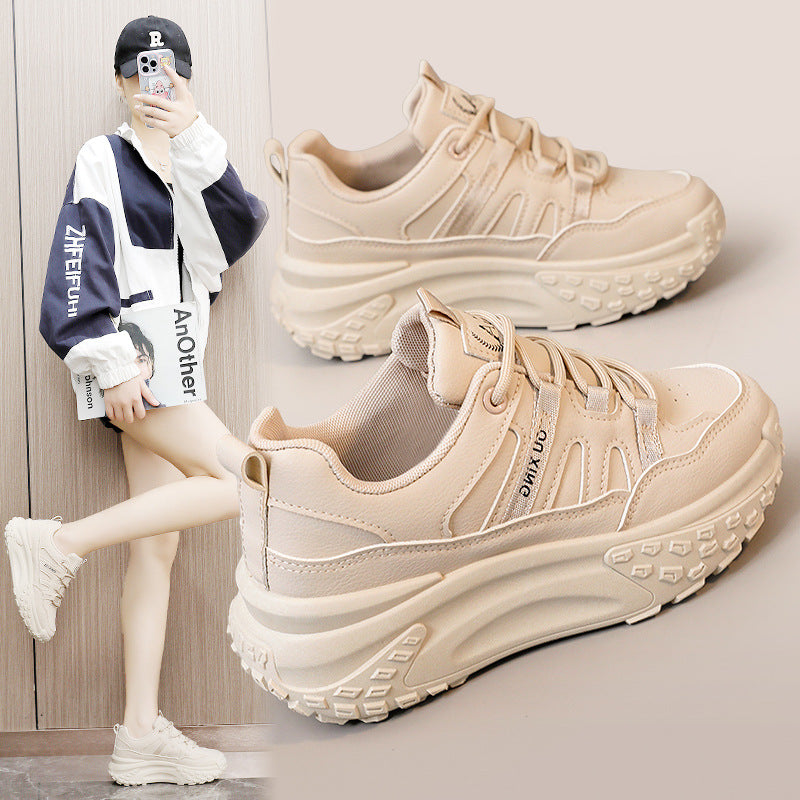 Damen Sportliche Chunky Sneakers mit gepolsterter Sohle und innovativem Schnürsystem EB