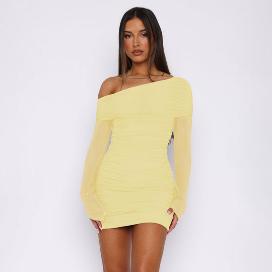 Damen Elegantes Minikleid mit asymmetrischen Ärmel und Raffung EB