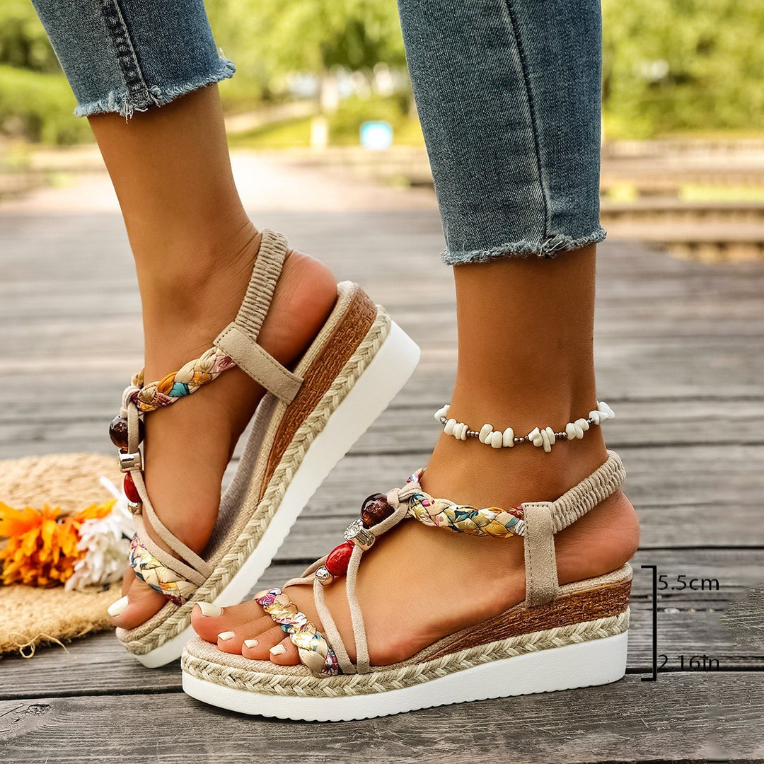 Damen Raffinierte Plateau-Sandalen mit buntem Akzent EB