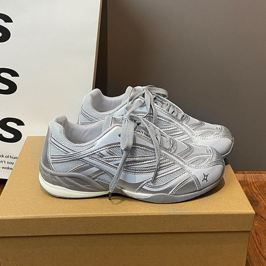 Damen sportliche Laufschuhe mit atmungsaktiver Mesh-Konstruktion und rutschfester Sohle EB