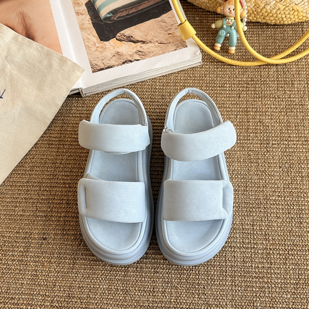 Damen Komfortable Klettverschluss-Sandalen mit attraktiven Riemen EB