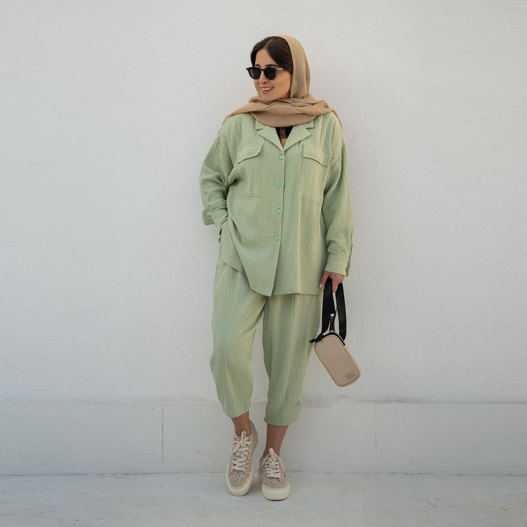 Damen lässiges Zwei-in-Eins Set mit hochwertigem Stoff und praktischen Taschen EB