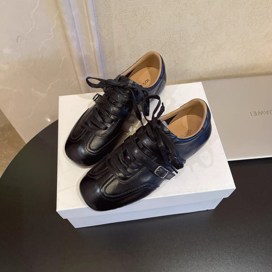 Damen modische Schnürschuhe mit glänzender Lederoberfläche und eleganten Akzenten EB