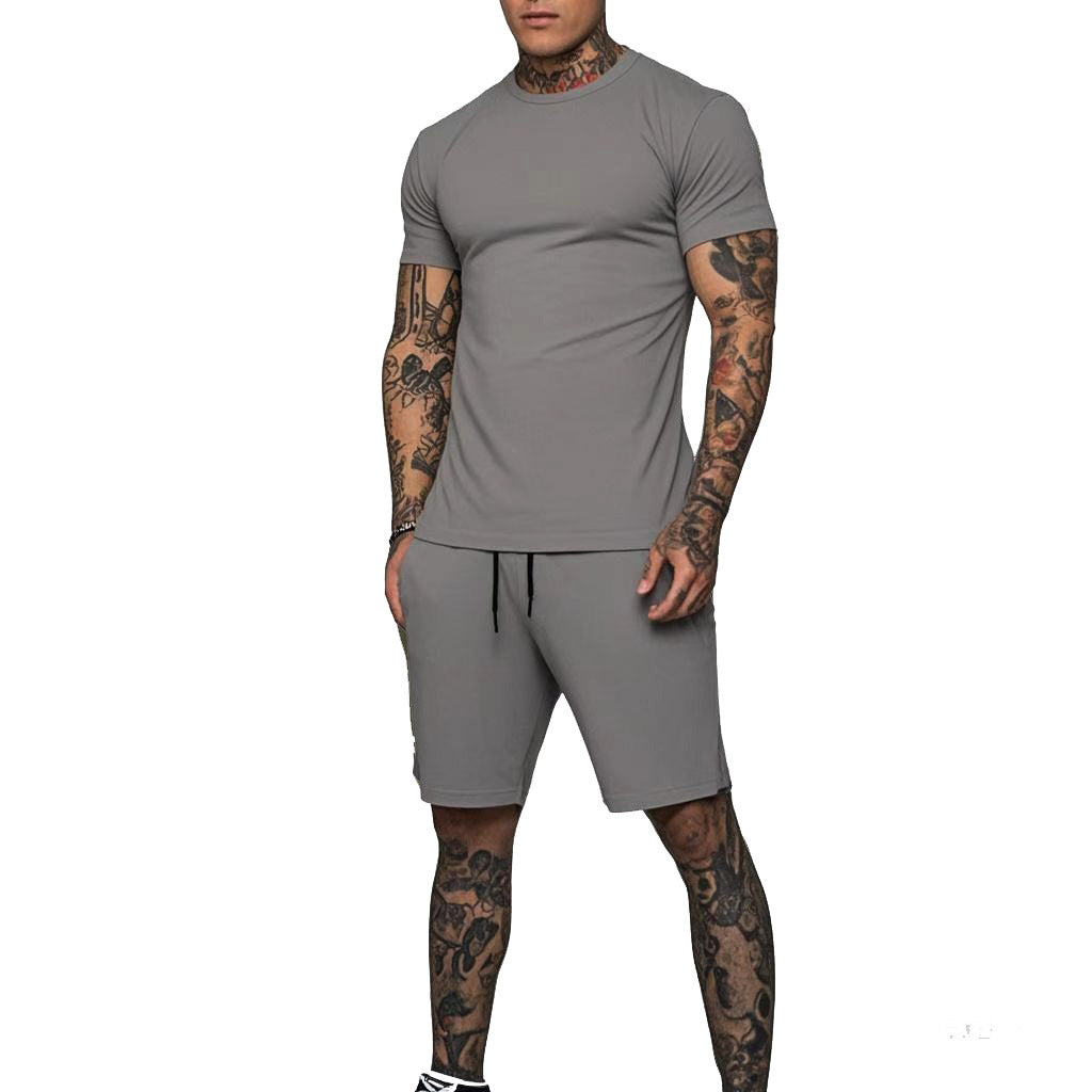 Herren Sportliches Kurzarm- und Shorts-Set mit kontrastierenden Details EB
